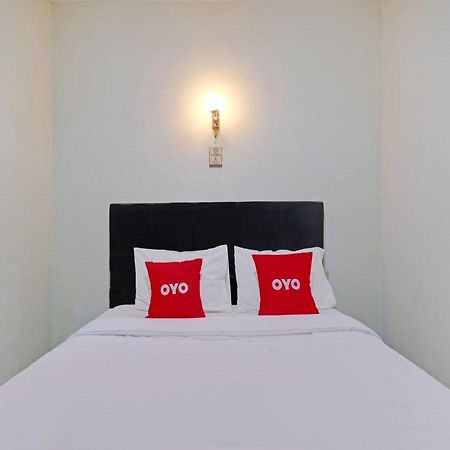 Capital O 90407 Wisma Bahtera Hotel Cirebon Exterior photo